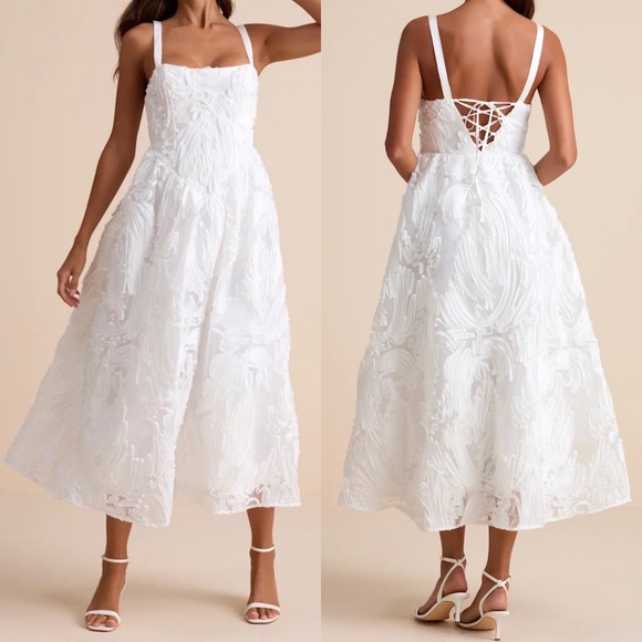 Lulus Dresses & Skirts - NWT Lulus Size Medium Perkins White Textured Lace-Up Corset Midi Dress